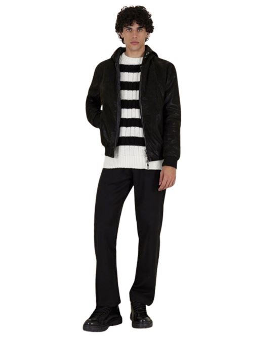  OVER-D | OE1F2W5P38NE